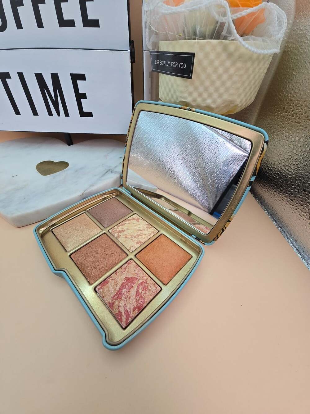 Hourglass Ambient Lighting Edit Unlocked Tiger Palette